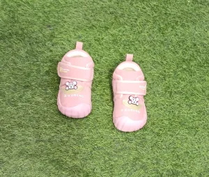 Baby Girl Sneaker Shoes In Amazing Design