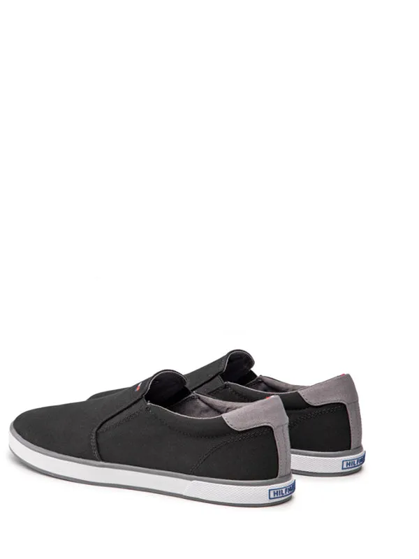 Iconic Slip On Sneak