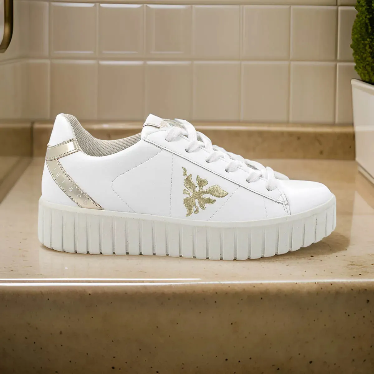 IGI & Co Green Collection Vegan Leather Runners - Sustainable Italian Sneakers