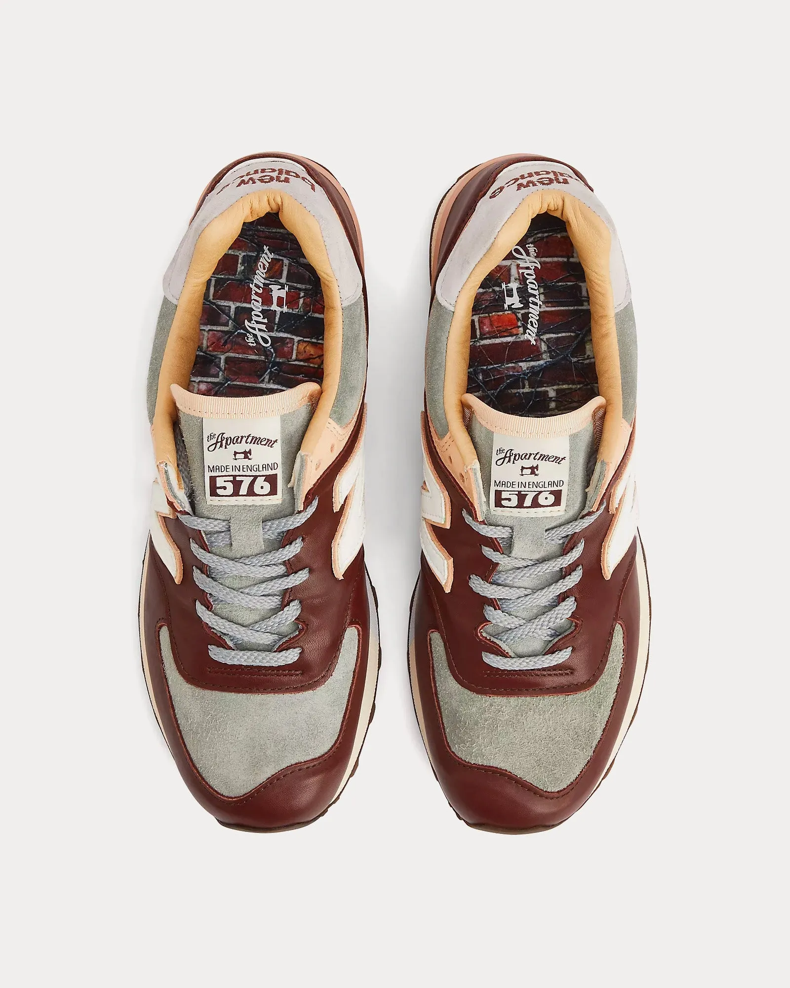 MADE in UK 576 Bitter Chocolate / Puritan Gray / Sheepskin Low Top Sneakers
