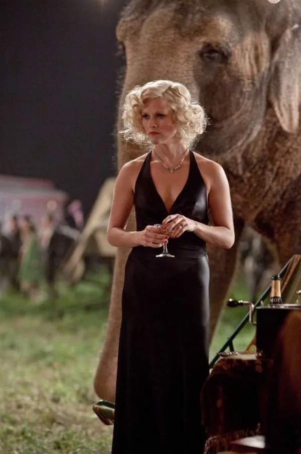Reese Witherspoon as Marlena Black V-neck Dress from Water for Elephants