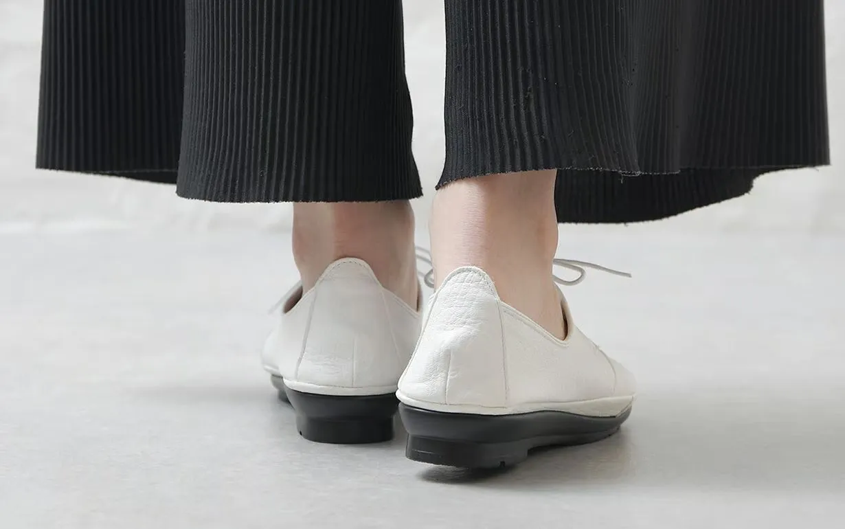 Shoes (blend in as soon as you put them on)