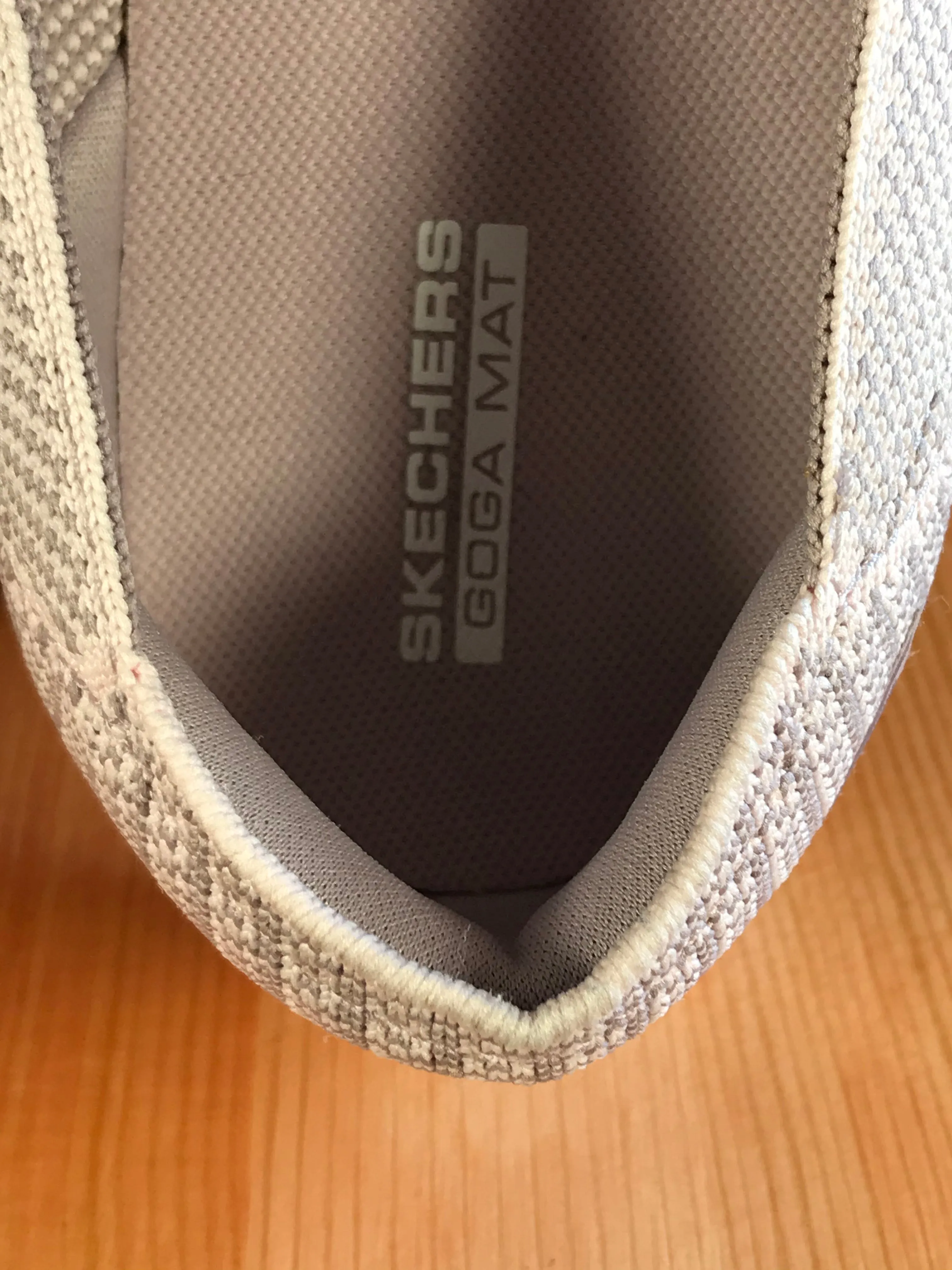 SKECHERS SKETCHERS ON THE GO GOGA MAT Women Size 10 Slip On Shoes