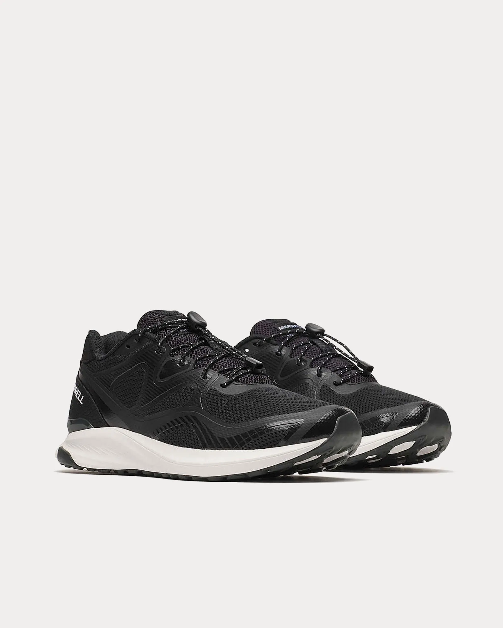 Skyquest Trek Black Low Top Sneakers