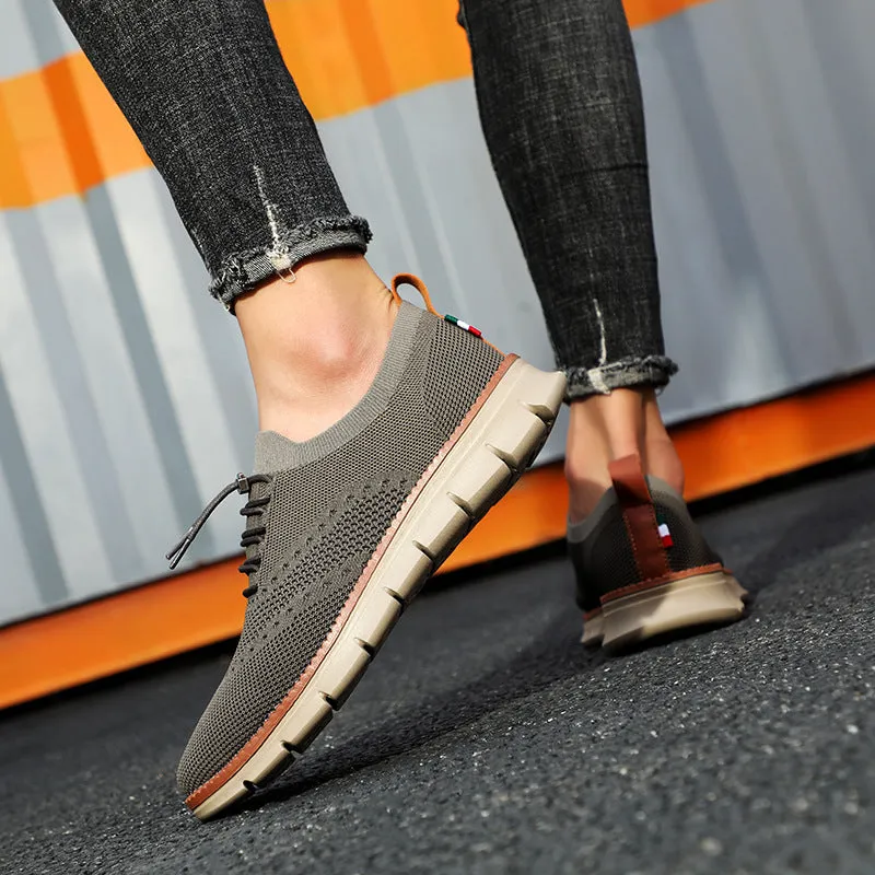 Slip-on breathable mesh running sneakers